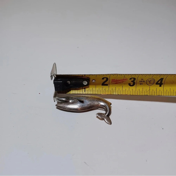 STERLING SILVER WHALE BROOCH 2" FROM HEAD TO TAIL MARKED RR - Picture 5 of 5